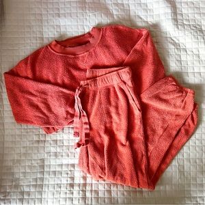 Aerie Chilled Out Split Hem Crewneck Sweatshirt and Tie Waist Joggers Lounge Set